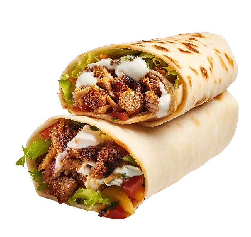 Dwa pyszne wrapy na czarnym tle, wypełnione grillowanym mięsem, świeżą sałatą, pokrojonymi w kostkę pomidorami i polane kremowym sosem, budzące apetyt.